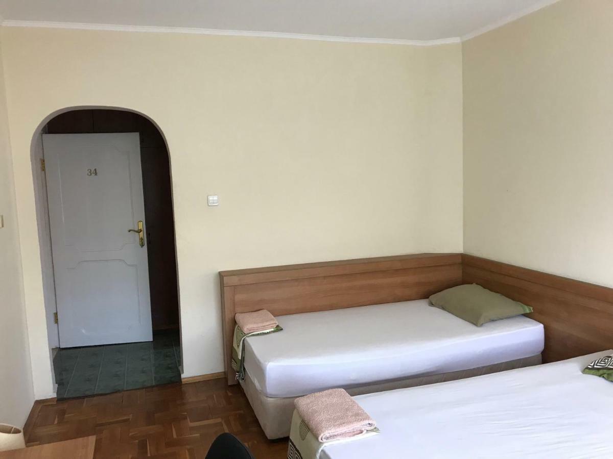Hotel Milena'S House Burgas Esterno foto